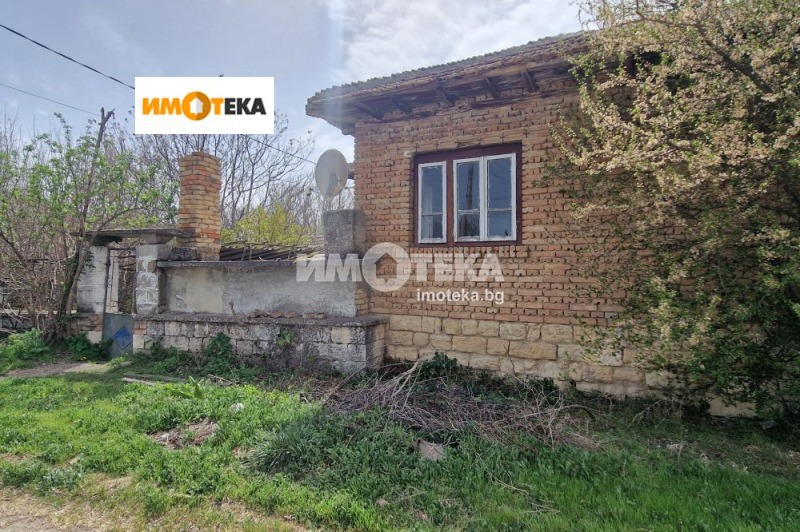 Продава  Къща, област Варна, с. Брестак • 24 900 EUR • ID 51651478 — holmes.bg - [1] 