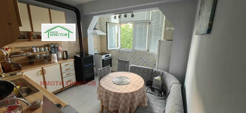 Продава 3-СТАЕН, град Шумен, Добруджански • 134900 € / 263841.47 лв. • 18712156 1 — Holmes.bg Продава 3-СТАЕН, град Шумен, Добруджански • 134900 € / 263841.47 лв. • 18712156 1