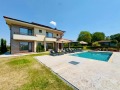 Продава КЪЩА, град Монтана, в.з. Юг • 1000000 € / 1955830.00 лв. • 66679780 3 — Holmes.bg Продава КЪЩА, град Монтана, в.з. Юг • 1000000 € / 1955830.00 лв. • 66679780 3