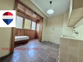 Обява Продава 2-СТАЕН,град Русе, Център