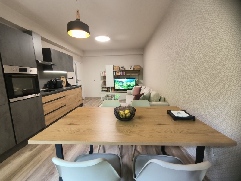 Продава 3-СТАЕН, град София, Бъкстон • 260000 € • 85321836 1 — Holmes.bg Продава 3-СТАЕН, град София, Бъкстон • 260000 € • 85321836 1