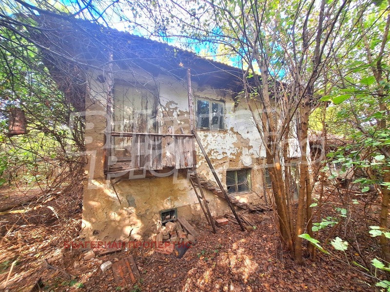 Продава КЪЩА, област Велико Търново, с. Овча могила • 7900 € • 66784431 1 — Holmes.bg Продава КЪЩА, област Велико Търново, с. Овча могила • 7900 € • 66784431 1
