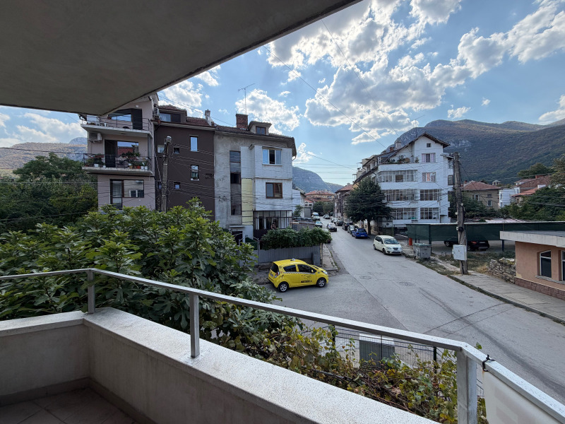 Продава МНОГОСТАЕН, град Враца, Център • 300000 € • 20435431 1 — Holmes.bg Продава МНОГОСТАЕН, град Враца, Център • 300000 € • 20435431 1