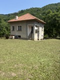 Продава КЪЩА, област София, с. Лопян • 77000 € / 150598.91 лв. • 41591761 7 — Holmes.bg Продава КЪЩА, област София, с. Лопян • 77000 € / 150598.91 лв. • 41591761 7