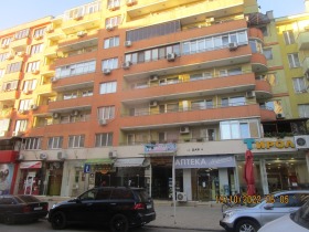 ЗАВЕДЕНИЕ, 306 m2 - Holmes.bg ЗАВЕДЕНИЕ, 306 m2