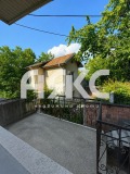 Продава КЪЩА, град София, Надежда 1 • 180000 € / 352049.40 лв. • 51047595 13 — Holmes.bg Продава КЪЩА, град София, Надежда 1 • 180000 € / 352049.40 лв. • 51047595 13