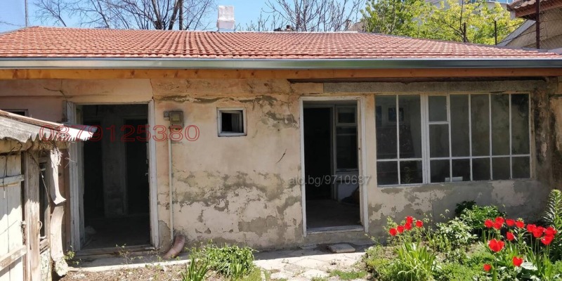 Продава КЪЩА, град Варна, Колхозен пазар • 79000 € / 154510.57 лв. • 60843317 1 — Holmes.bg Продава КЪЩА, град Варна, Колхозен пазар • 79000 € / 154510.57 лв. • 60843317 1