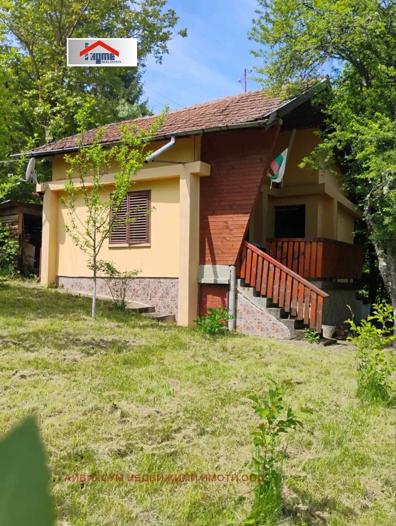 Продава ВИЛА, област Ловеч, с. Дълбок дол • 50000 € / 97791.50 лв. • 13473537 1 — Holmes.bg Продава ВИЛА, област Ловеч, с. Дълбок дол • 50000 € / 97791.50 лв. • 13473537 1