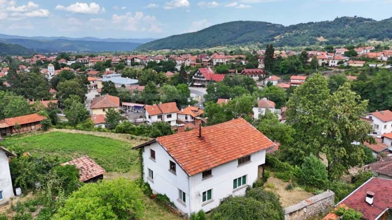Продава КЪЩА, област София, с. Радуил • 242000 € • 69410315 1 — Holmes.bg Продава КЪЩА, област София, с. Радуил • 242000 € • 69410315 1