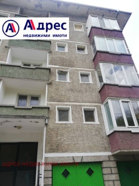 Продажба на тристайни апартаменти в град Габрово - изображение 11 