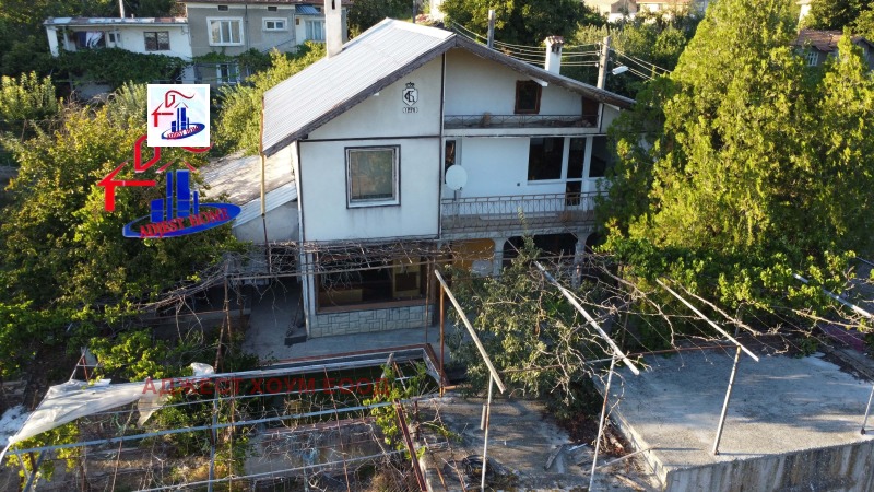 Продава КЪЩА, град Шумен, Макак • 200000 € • 20023684 1 — Holmes.bg Продава КЪЩА, град Шумен, Макак • 200000 € • 20023684 1