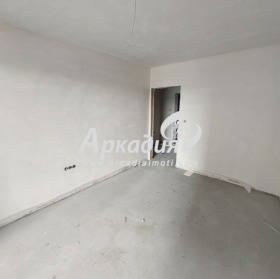 Обява Продава 2-СТАЕН,град Пловдив, Тракия