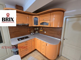 Обява Продава 3-СТАЕН,град Русе, Широк център