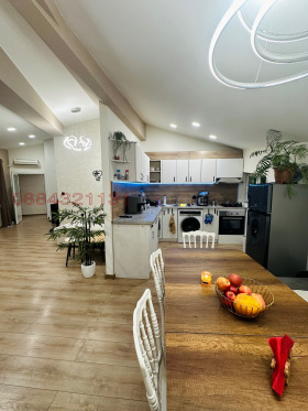 4-СТАЕН, 102 m2 - Holmes.bg 4-СТАЕН, 102 m2