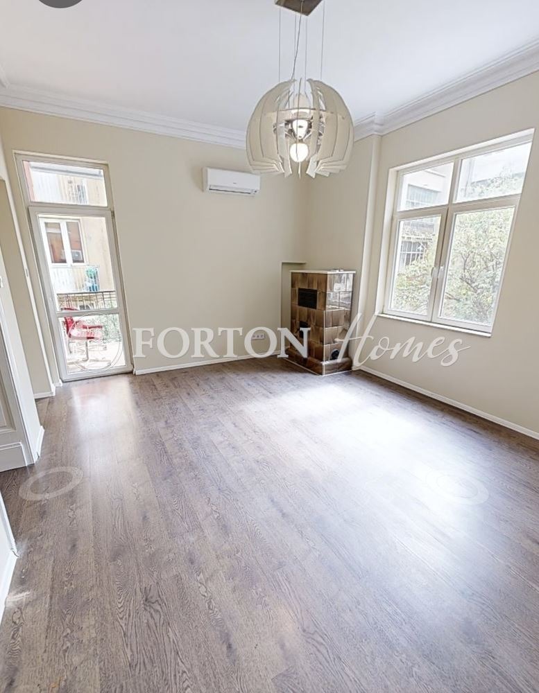 Продава 3-СТАЕН, град София, Център • 540000 € / 1056148.20 лв. • 96421252 1 — Holmes.bg Продава 3-СТАЕН, град София, Център • 540000 € / 1056148.20 лв. • 96421252 1