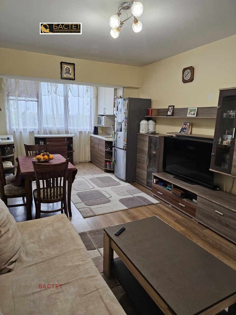 Продава 3-СТАЕН, област София, гр. Божурище • 165000 € / 322711.95 лв. • 11314229 1 — Holmes.bg Продава 3-СТАЕН, област София, гр. Божурище • 165000 € / 322711.95 лв. • 11314229 1