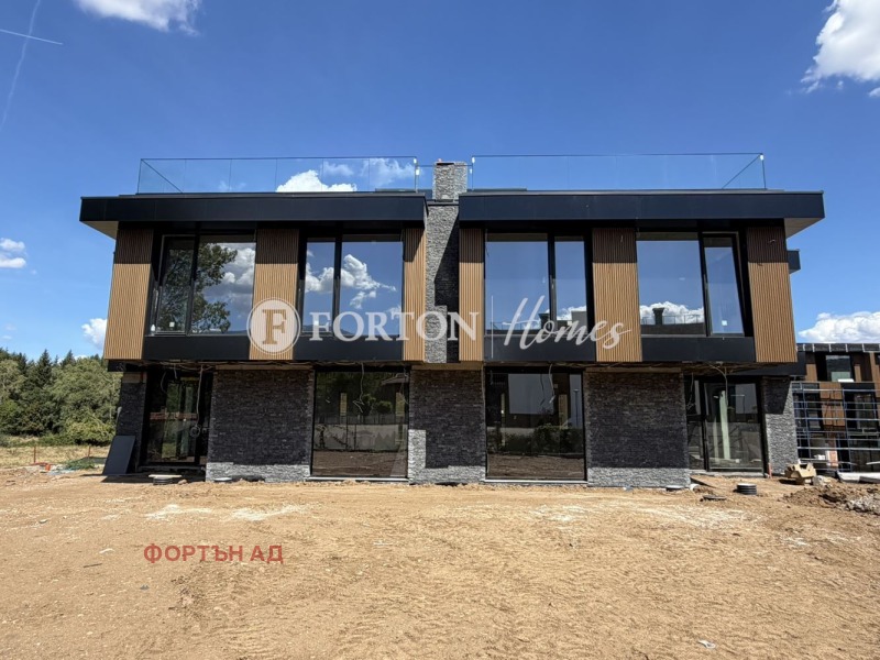 Продава КЪЩА, град София, м-т Детски град • по договаряне • 47354371 1 — Holmes.bg Продава КЪЩА, град София, м-т Детски град • по договаряне • 47354371 1