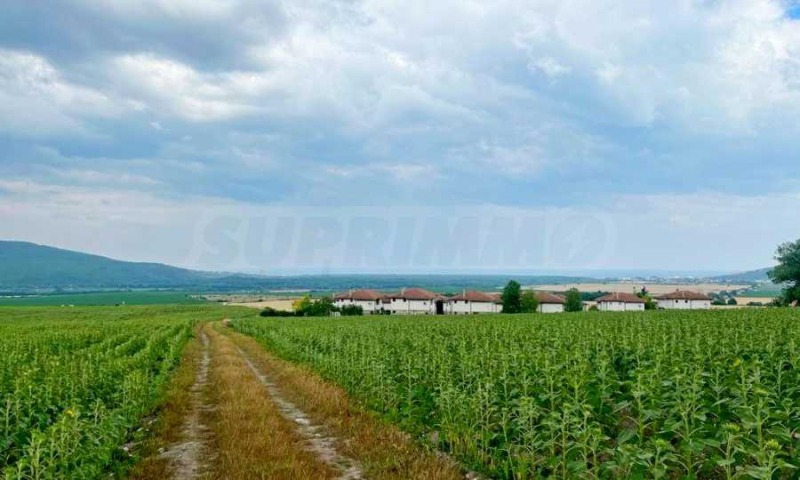 Продава ПАРЦЕЛ, област Добрич, с. Рогачево • 75600 € / 147860.75 лв. • 34120527 1 — Holmes.bg Продава ПАРЦЕЛ, област Добрич, с. Рогачево • 75600 € / 147860.75 лв. • 34120527 1