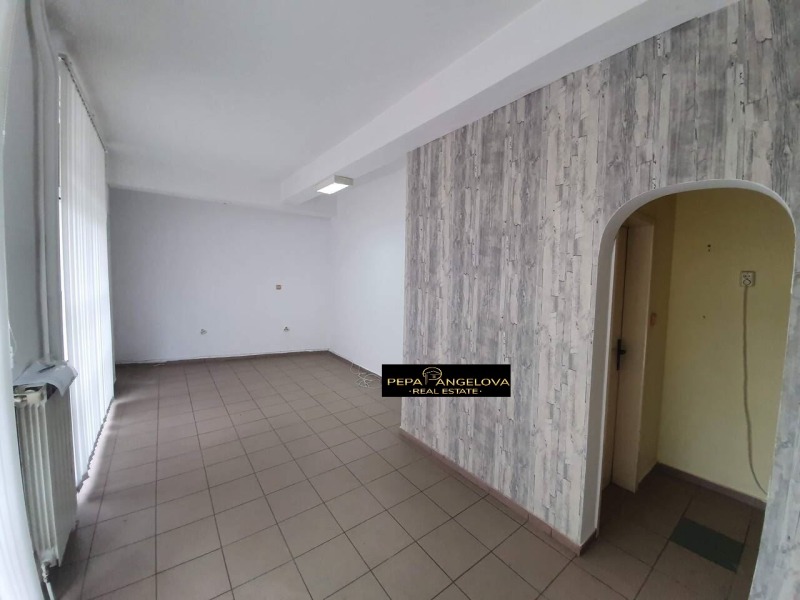 Продава ОФИС, град Пловдив, Център • 69900 € / 136712.52 лв. • 40330591 1 — Holmes.bg Продава ОФИС, град Пловдив, Център • 69900 € / 136712.52 лв. • 40330591 1