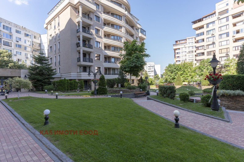 Продава 3-СТАЕН, град София, Младост 3 • 510000 € / 997473.30 лв. • 84866343 1 — Holmes.bg Продава 3-СТАЕН, град София, Младост 3 • 510000 € / 997473.30 лв. • 84866343 1