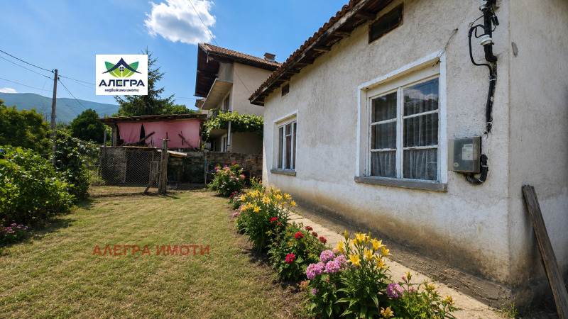 Продава КЪЩА, област Пазарджик, с. Паталеница • 70000 € • 87512523 1 — Holmes.bg Продава КЪЩА, област Пазарджик, с. Паталеница • 70000 € • 87512523 1