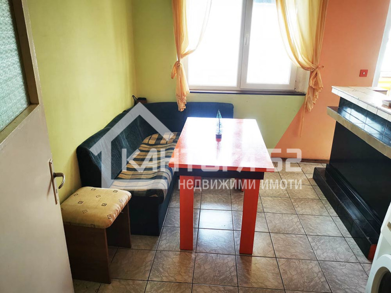 Продава 3-СТАЕН, гр. Варна, Завод Дружба