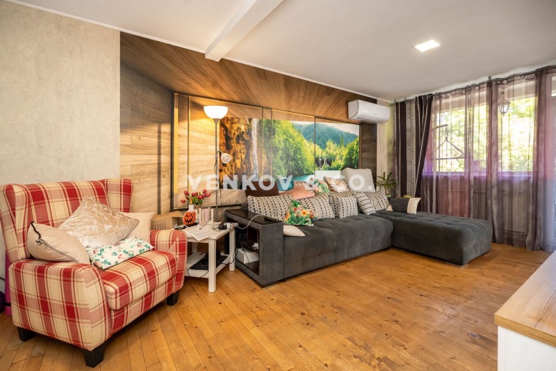 Продава КЪЩА, област София, с. Алдомировци • 205000 € • 55080211 1 — Holmes.bg Продава КЪЩА, област София, с. Алдомировци • 205000 € • 55080211 1