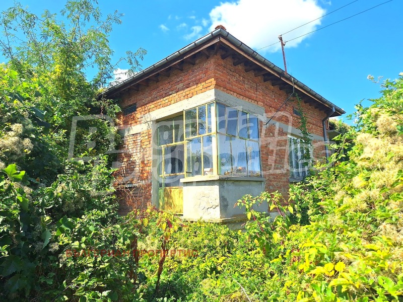 Продава КЪЩА, област Русе, с. Острица • 17900 € • 11666372 1 — Holmes.bg Продава КЪЩА, област Русе, с. Острица • 17900 € • 11666372 1