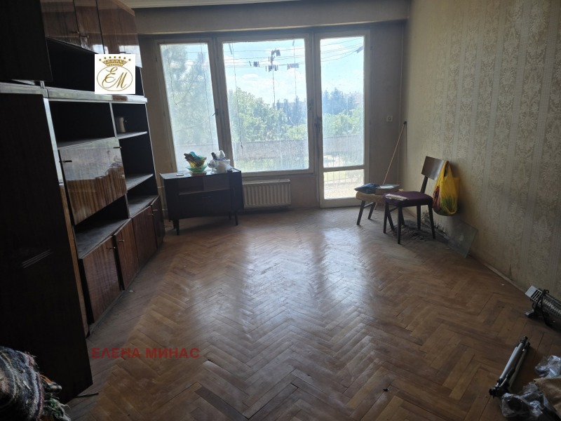 Продава 4-СТАЕН, град Шумен, Добруджански • 140000 € / 273816.20 лв. • 64467507 1 — Holmes.bg Продава 4-СТАЕН, град Шумен, Добруджански • 140000 € / 273816.20 лв. • 64467507 1