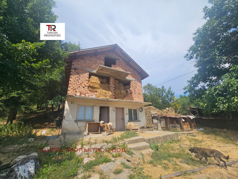 Продава КЪЩА, област Перник, с. Борнарево • 27000 € • 62003067 1 — Holmes.bg Продава КЪЩА, област Перник, с. Борнарево • 27000 € • 62003067 1