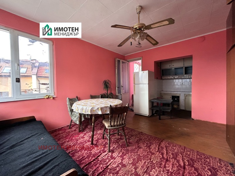 Продава 3-СТАЕН, град Плевен, Широк център • 135000 € • 33379580 1 — Holmes.bg Продава 3-СТАЕН, град Плевен, Широк център • 135000 € • 33379580 1