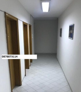 ОФИС, 366 m2 - Holmes.bg ОФИС, 366 m2