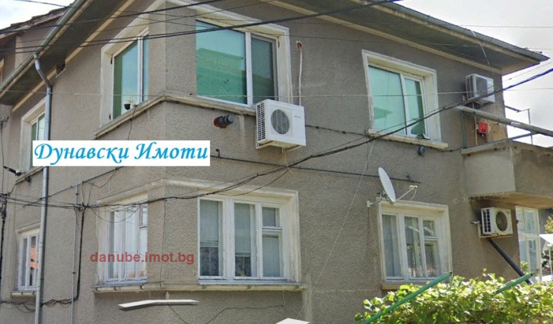 Продава ЕТАЖ ОТ КЪЩА, град Русе, Дружба 2 • 87500 € / 171135.12 лв. • 61801914 1 — Holmes.bg Продава ЕТАЖ ОТ КЪЩА, град Русе, Дружба 2 • 87500 € / 171135.12 лв. • 61801914 1