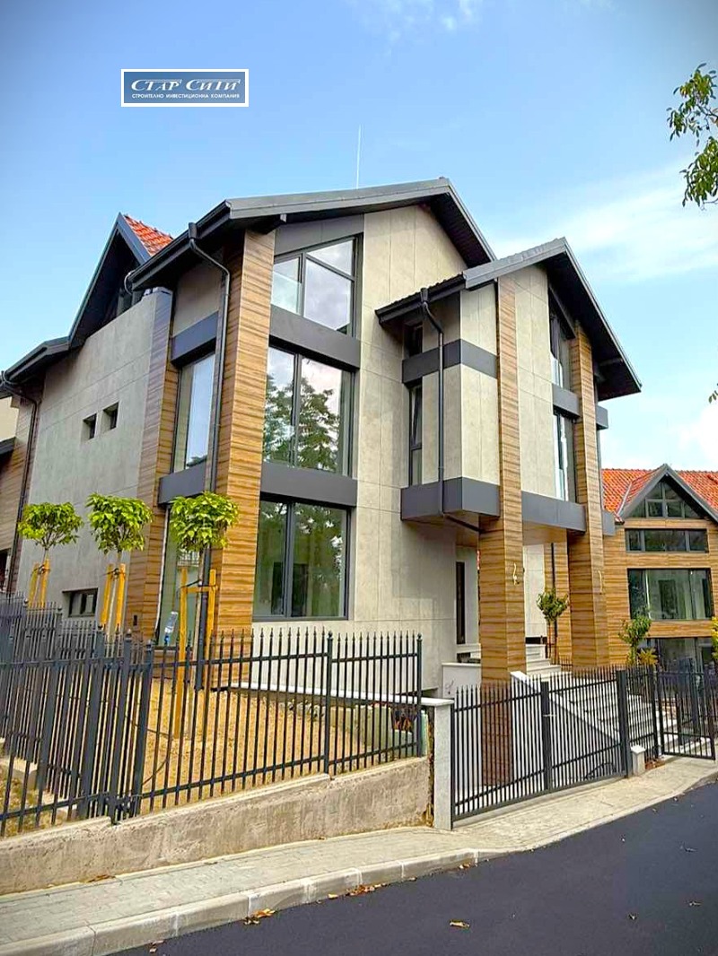 Продава КЪЩА, град София, Драгалевци • 1200000 € • 83792422 1 — Holmes.bg Продава КЪЩА, град София, Драгалевци • 1200000 € • 83792422 1