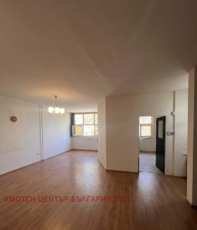 4-СТАЕН, 102 m2 - Holmes.bg 4-СТАЕН, 102 m2