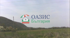 Продава Парцел, с. Бата