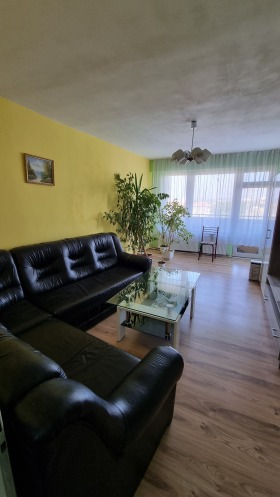 Продажба на имоти в Житница, град Разград - изображение 2 