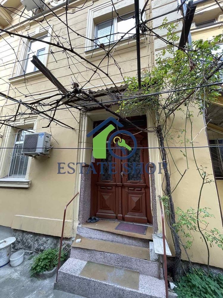 Продава  Етаж от къща, град Пловдив, Център •  254 000 EUR • ID 41137251 — holmes.bg - [1] 