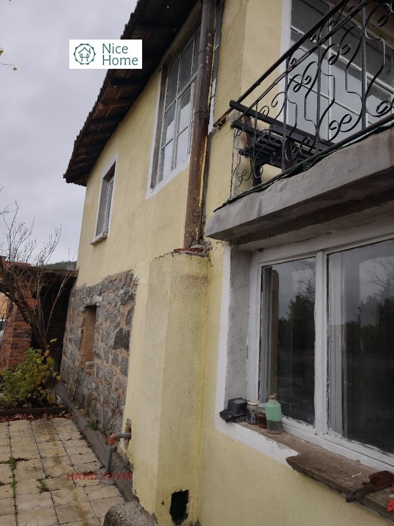 Продава КЪЩА, област Перник, с. Рударци • 99999 € / 195581.04 лв. • 87247365 1 — Holmes.bg Продава КЪЩА, област Перник, с. Рударци • 99999 € / 195581.04 лв. • 87247365 1