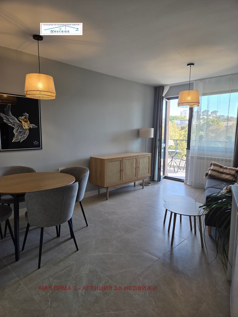 Продава 2-СТАЕН, град Плевен, Широк център • 150000 € • 14584845 1 — Holmes.bg Продава 2-СТАЕН, град Плевен, Широк център • 150000 € • 14584845 1