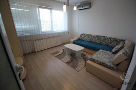 Продава 2-стаен, град Бургас