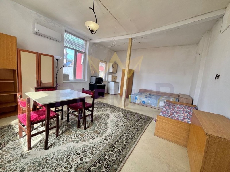 Продава 1-СТАЕН, град Пловдив, Център • 95000 € / 185803.85 лв. • 99275901 1 — Holmes.bg Продава 1-СТАЕН, град Пловдив, Център • 95000 € / 185803.85 лв. • 99275901 1