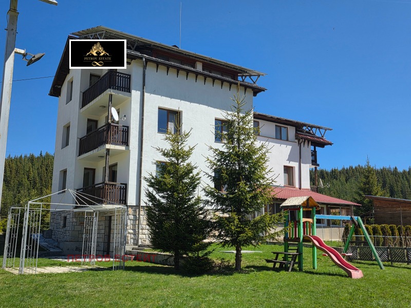 Продава КЪЩА, област Пазарджик, гр. Сърница • 577000 € / 1128513.91 лв. • 37724248 1 — Holmes.bg Продава КЪЩА, област Пазарджик, гр. Сърница • 577000 € / 1128513.91 лв. • 37724248 1