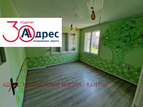 Продажба на етажи от къща в град Пазарджик - изображение 4 