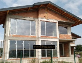 Продажба на имоти в с. Строево, област Пловдив - изображение 6 