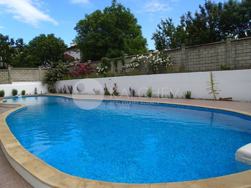 Продава 3-СТАЕН, област Добрич, с. Кранево • 87000 € / 170157.21 лв. • 83442183 1 — Holmes.bg Продава 3-СТАЕН, област Добрич, с. Кранево • 87000 € / 170157.21 лв. • 83442183 1