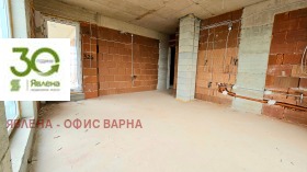 Обява Продава 4-СТАЕН,град Варна, Владислав Варненчик 1