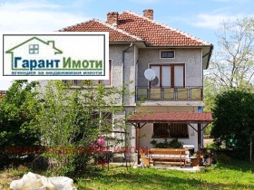 Продажба на имоти в с. Яворец, област Габрово - изображение 1 