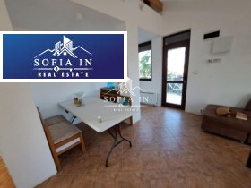 Обява Продава КЪЩА,с. Божурец, област Добрич>