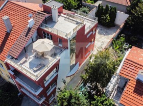 Обява Продава КЪЩА,град Варна, Галата